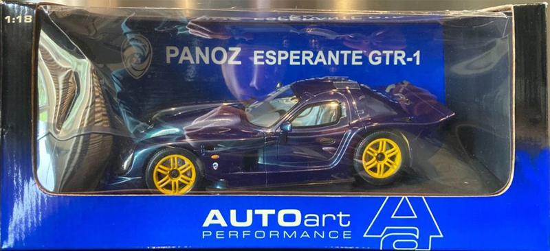 Panoz esperante boite