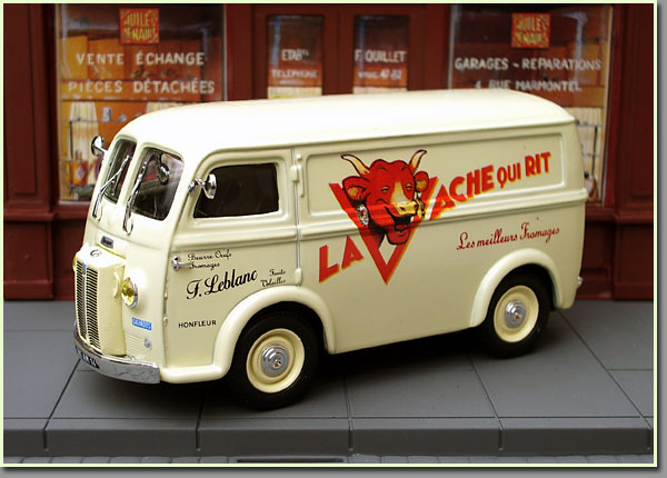 Peugeot D3A Vache qui rit Hachette 1/43