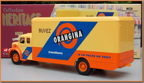 Le camion Berliet GLR 8 fourgon Berger miniature de Corgi Héritage au 1