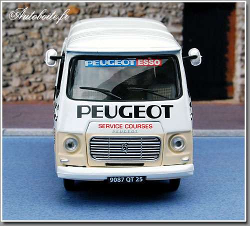 Miniature Eligor 1/43 - Peugeot J7 Essonne SP Plongeur Avec Zodiac - Réf 101050 - Neuf