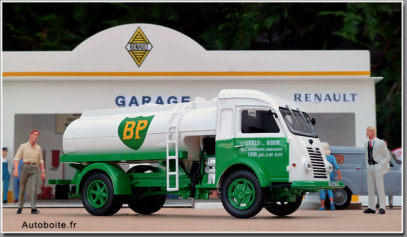 Camion Renault SOMUA Avec Remorque BP - C.I.J. Miniature 1/43ème (pièce D'origine)