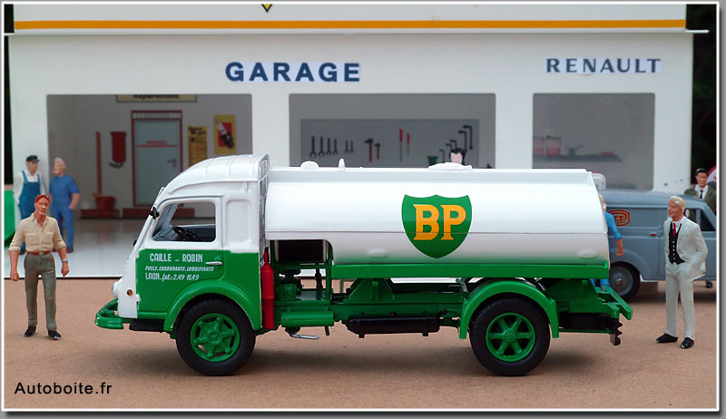 Camion Renault SOMUA Avec Remorque BP - C.I.J. Miniature 1/43ème (pièce D'origine)