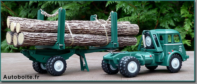 Miniature Tracteur Renault 120 CV - Fardier Ancien - Échelle 1/20 - Occasion
