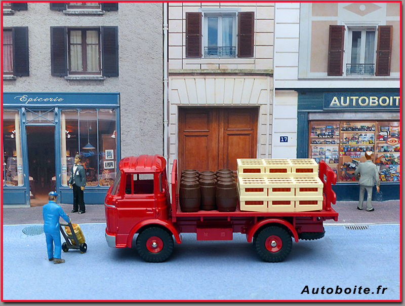 Berliet GAK Brasseur Kronenbourg Dinky Toys n° 588, NEUF, en boîte