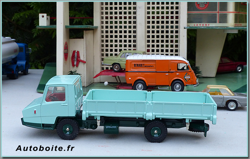 Berliet Stradair benne basculante latérale dinky toys Ref.569