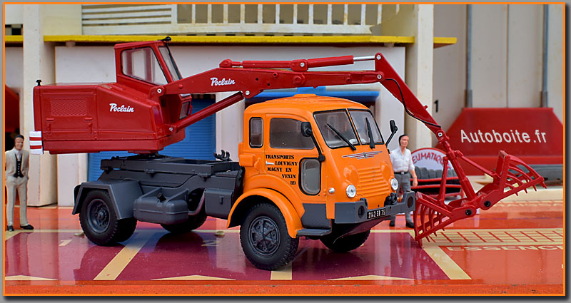 Saviem Altaya avec grue Pocclain 1/43 Saviem Altaya avec grue Pocclain 1/43