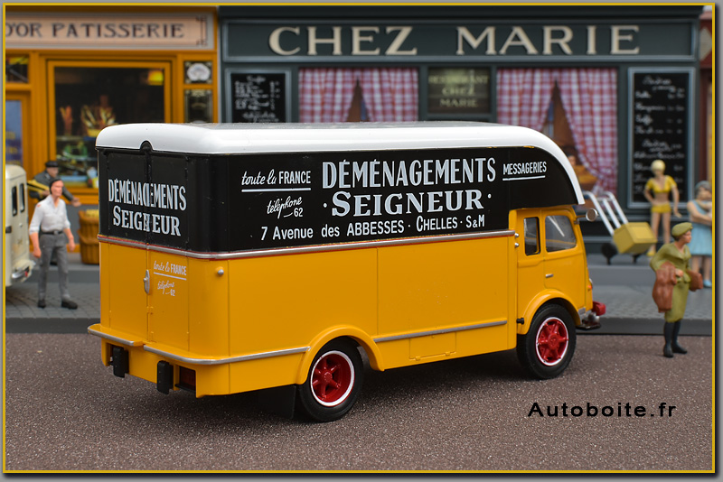 Renault 2.5 t déménagements Seigneur Hachette  ard