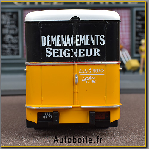 Renault 2.5 t déménagements Seigneur Hachette  arr