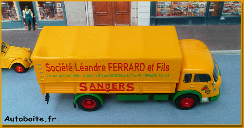 N115 SAVIEM JL 21 SANDERS 1963