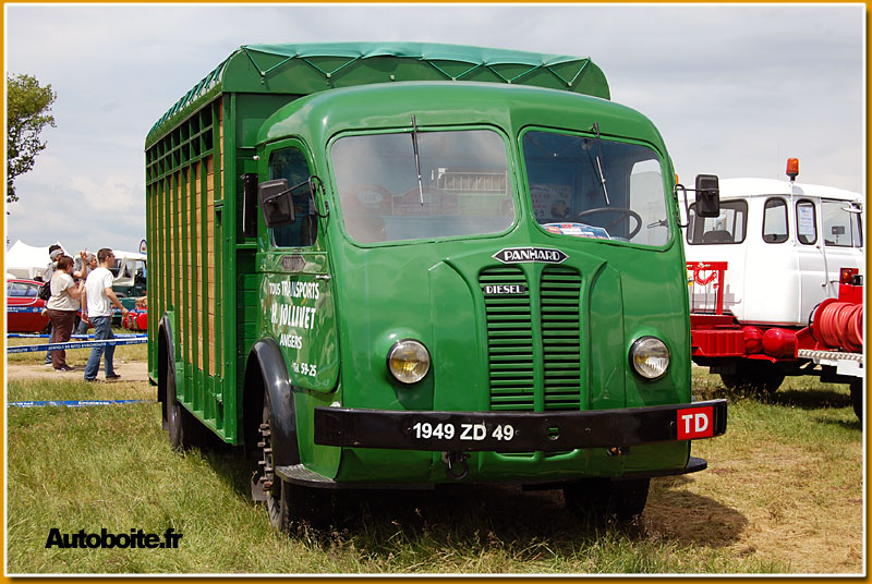 Panhard Movic