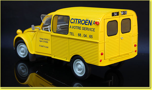 2cv fourgonnette 1/18