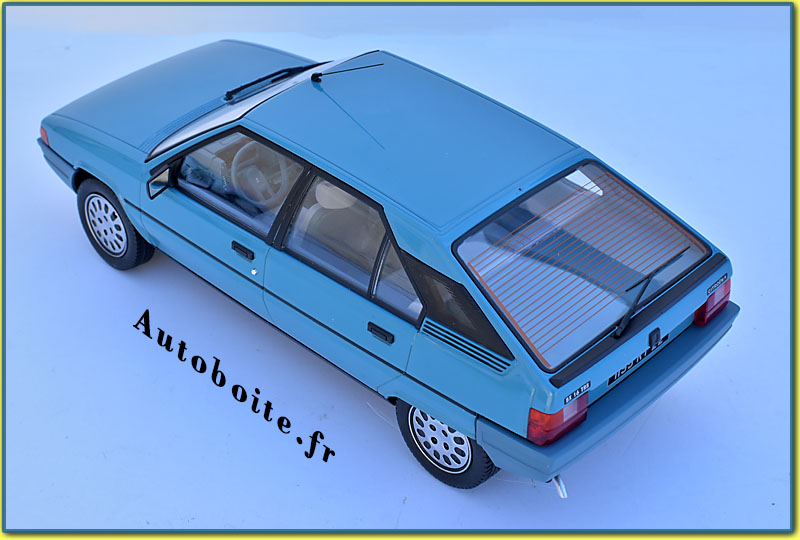 Citroen GS Norev ar haut Citroen GS Norev ar haut