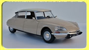 Citro&euml;n D Sp&eacute;cial beige 1972 de Solido 1/18