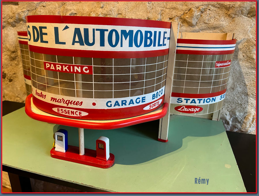 garage palais de l'Automobile 3