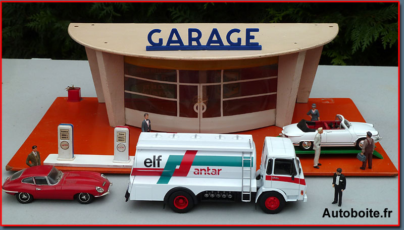 garage Atomic