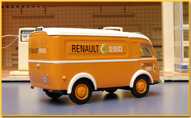 Miniature Corgi Renault 1000kg Sapeurs-Pompiers De Blasé - Échelle 1/43