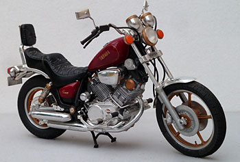 Tamiya Yamaha 100 Virago au 1/12