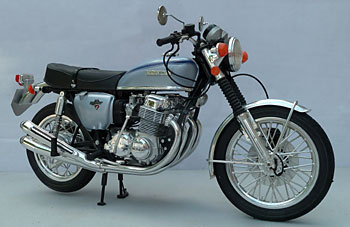 Honda 750 four Heller