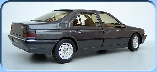 SOLIDO PEUGEOT 605 ar