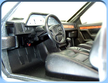 SOLIDO PEUGEOT 605 int