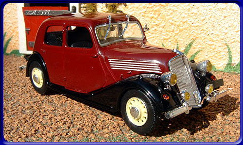 RENAULT CELTAQUATRE 1936 de NOREV au 1/43&egrave;me