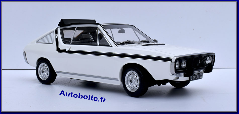 Renault 17