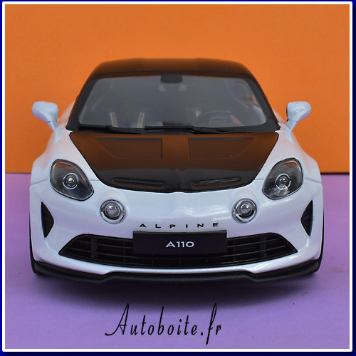 Renault Alpine A110 GT4 EVO European Series 2024 au 1/18 ème de Otto  av