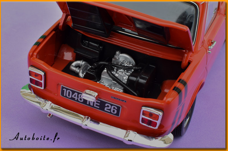 Simca 1000 Rallye 1971 au 1/18 &egrave;me de Norev moteur