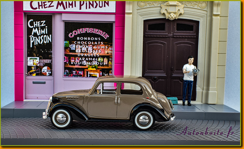 SIMCA 8 1200 au 1/43 &egrave;me de Norev L