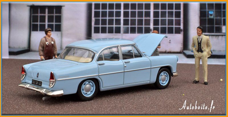 Route bleue SIMCA Trianon La panne n&deg;5 Altaya