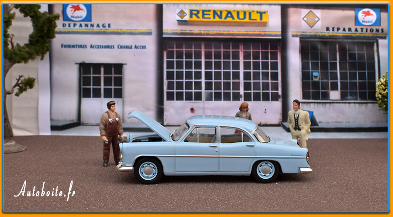 Diorama Route bleue SIMCA Trianon La panne n&deg;5
